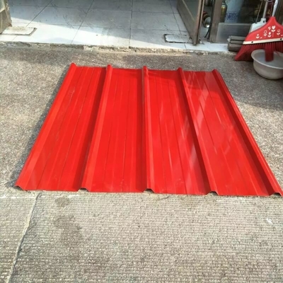 Z275-Z600 Pokryta kolorem blacha dachowa 0,3 - 1,0 mm Czerwone faliste panele dachowe
