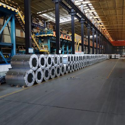 Walcowana na gorąco cewka ze stali alucynkowej Z275 4 mm GL ocynkowana cewka w kolorze RAL 3-5 ton