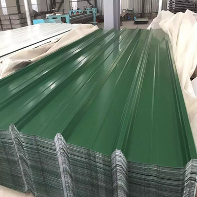 Blacha dachowa powlekana kolorem 30-275 g / M2 600-1100 mm Biały dach z blachy falistej